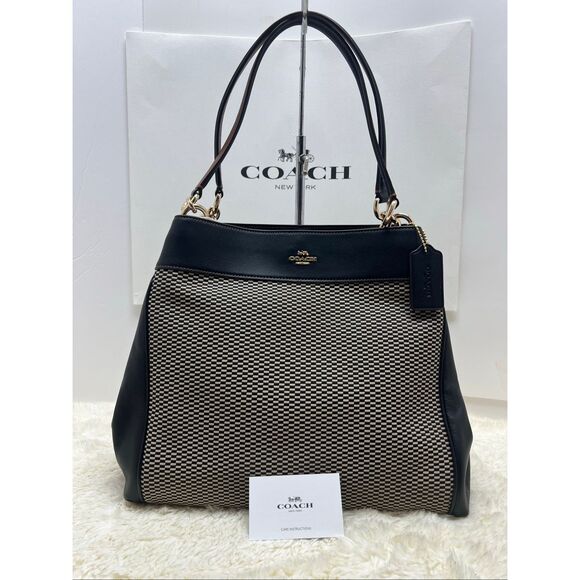 Coach Handbags - 🔥🎁NWT! Coach Lexy Shoulder Bag Legacy Jacquard Milk/Black Msrp:$375.00